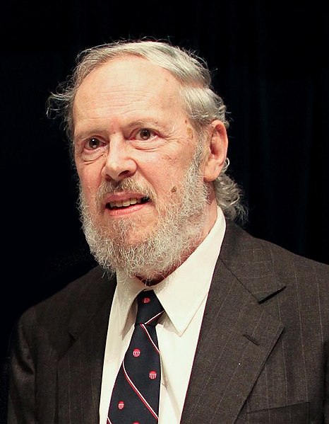 ../_images/466px-Dennis_Ritchie_2011.jpg